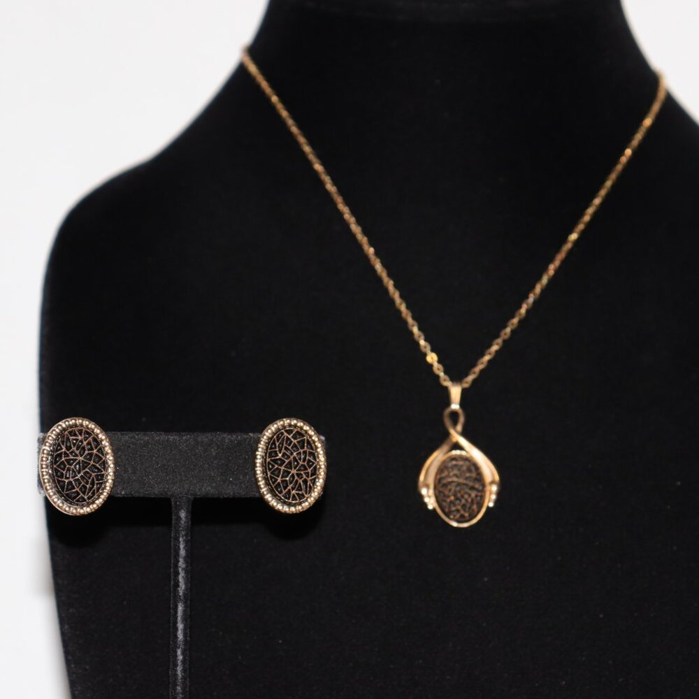 🌟 Vintage Gold Emmons Necklace & Earrings Set ✨ Timeless Elegance • Clip-On